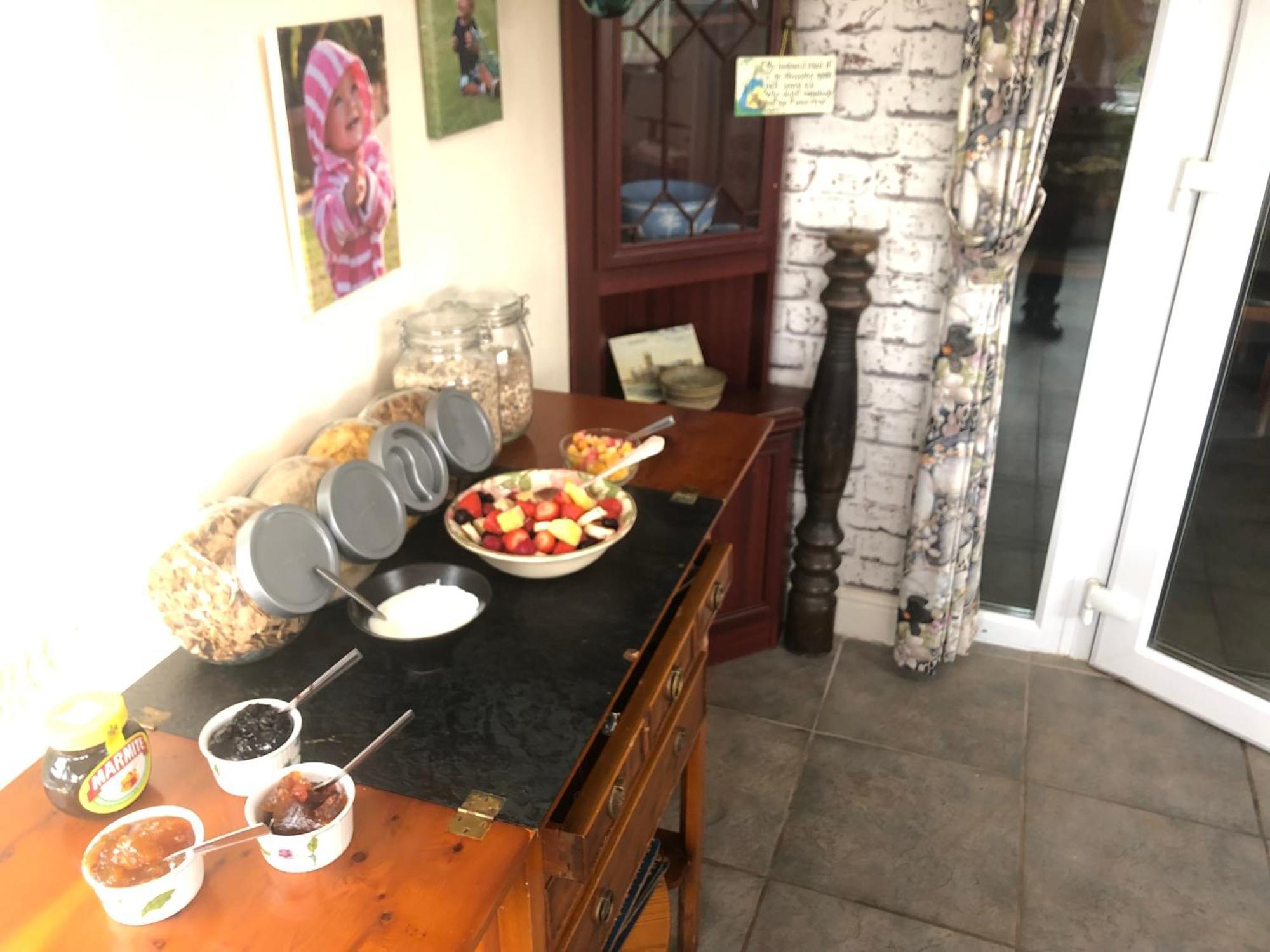 Twyford Homestay B&B Llandrindod Wells Bagian luar foto